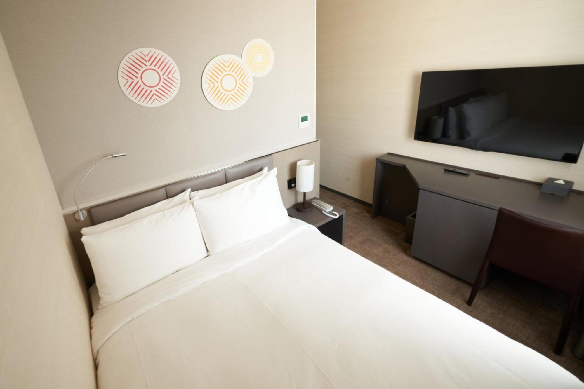 Holiday Inn & Suites Shin Osaka By Ihg Exterior photo