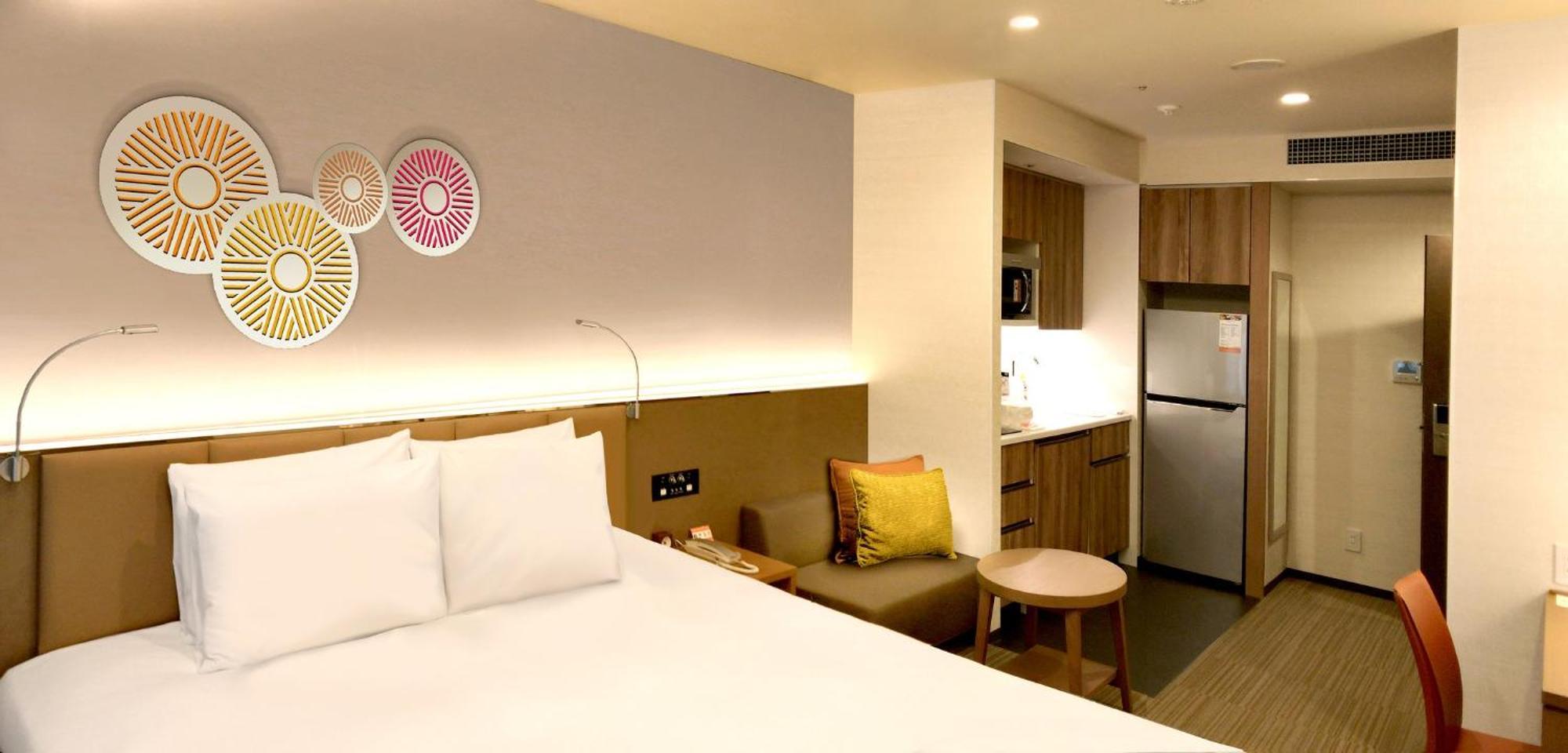 Holiday Inn & Suites Shin Osaka By Ihg Exterior photo